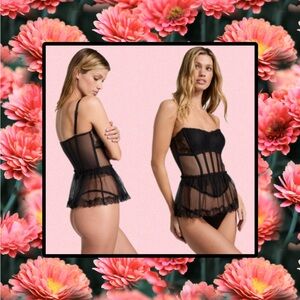 Victoria’s Secret Black Rose Lace and Mesh Peplum Corset XXL NWT